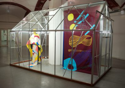Anne Reiter - Siebdruckserie II - 2018-2019 - Siebdruck auf Textil - Ausstellungsansicht im Glashaus der HAW Hamburg, 2018